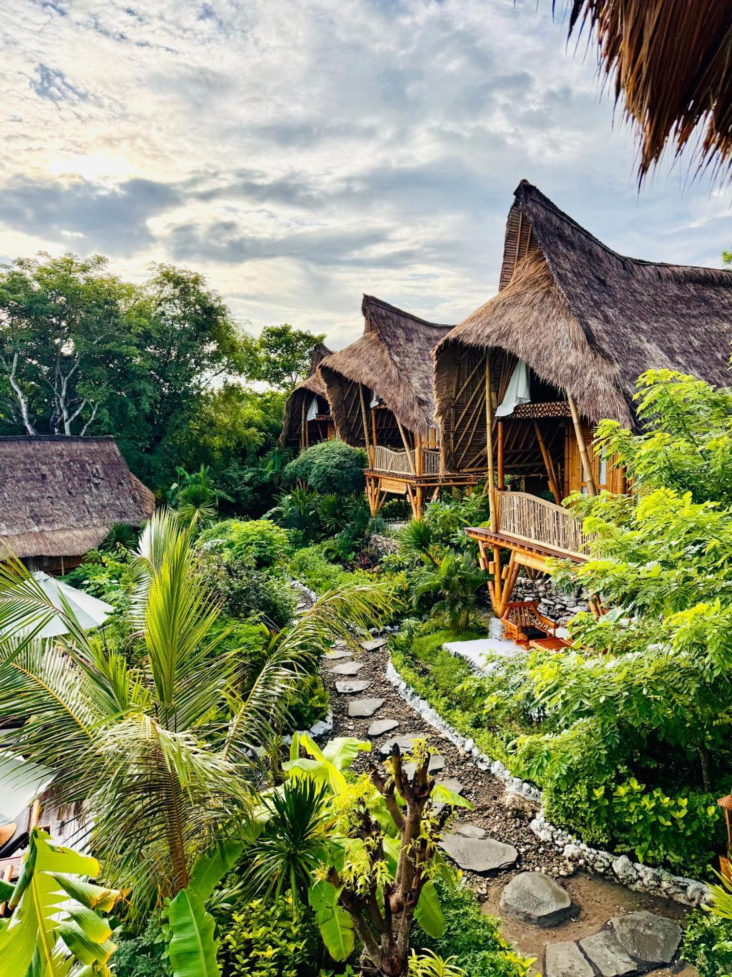 Penida Bambu Green Suites Toyapakeh Экстерьер фото